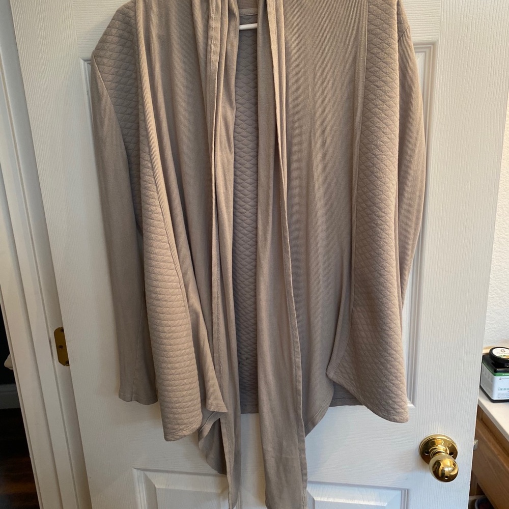 Fabletics Tan Wrap